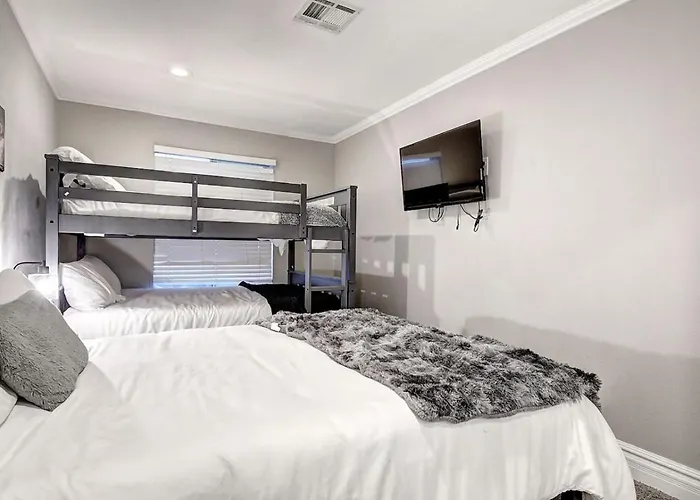 Holiday home Casa Royale